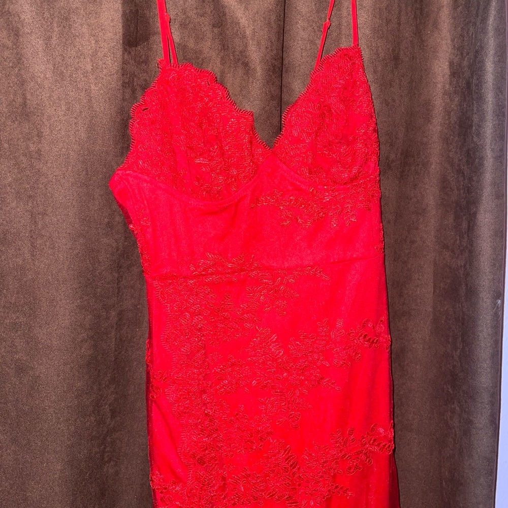 Date night dress!! Great for huge occasions